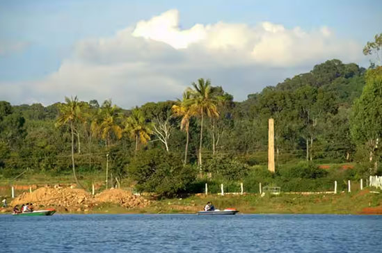 Nilavoor Lake Yelagiri